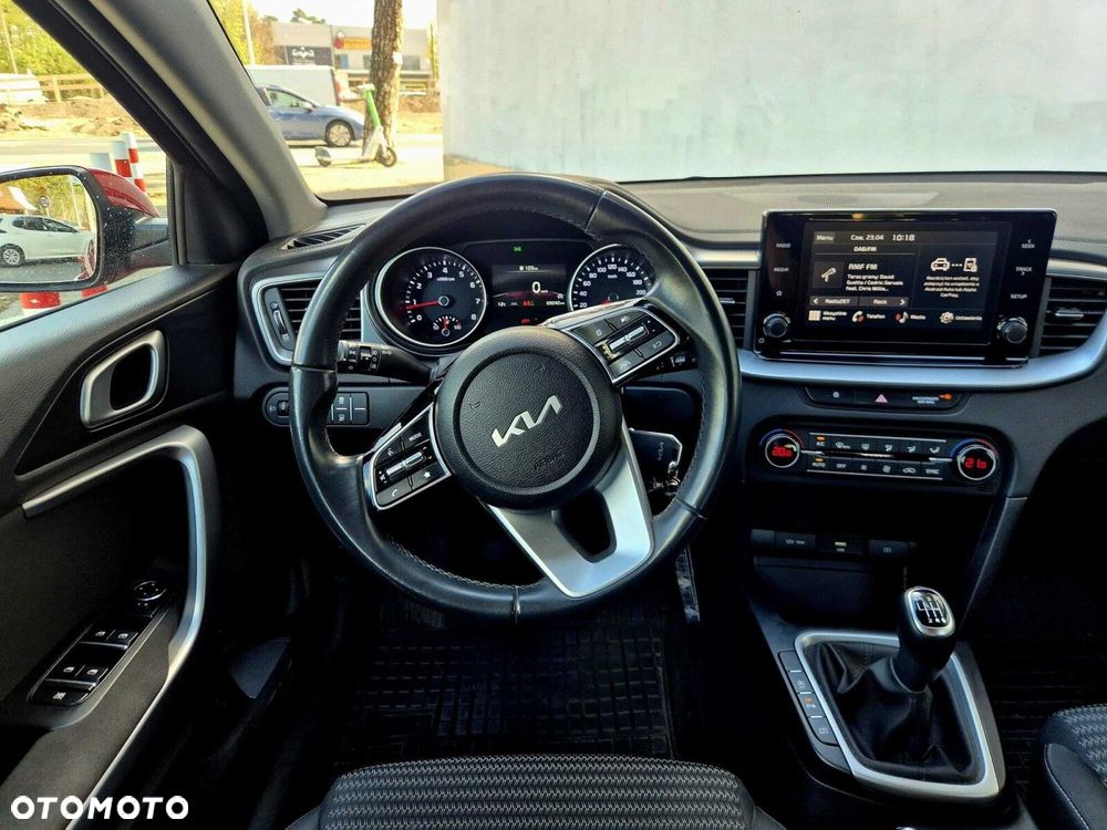 Kia Ceed 1.5 T-GDI M - 21