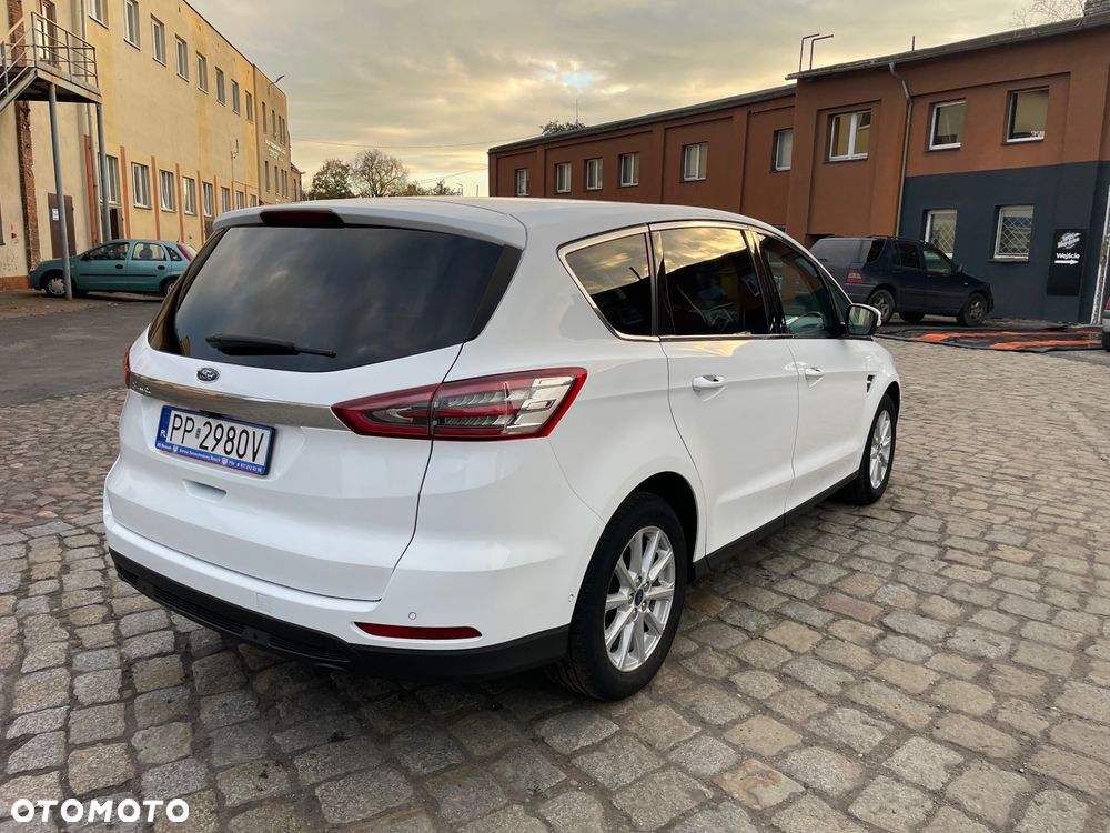 Ford S-Max 2.0 TDCi Titanium PowerShift - 8