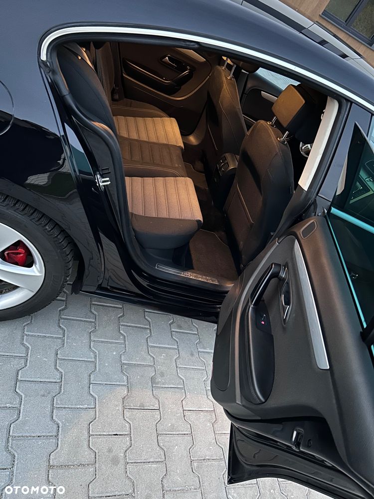 Volkswagen CC - 29