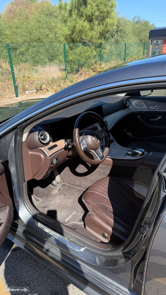 Mercedes-Benz CLS 350 d 4Matic AMG Line - 5