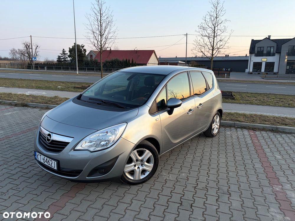 Opel Meriva 1.4 T Essentia - 2