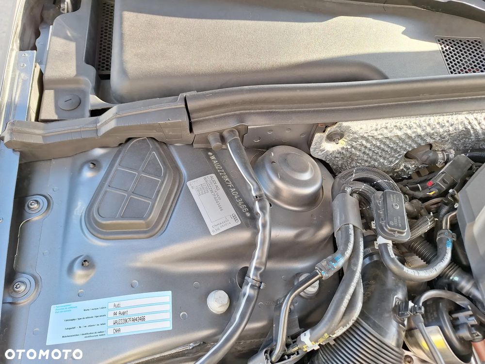 Audi A4 Avant 2.0 TDI DPF clean diesel multitronic S line Sportpaket - 35