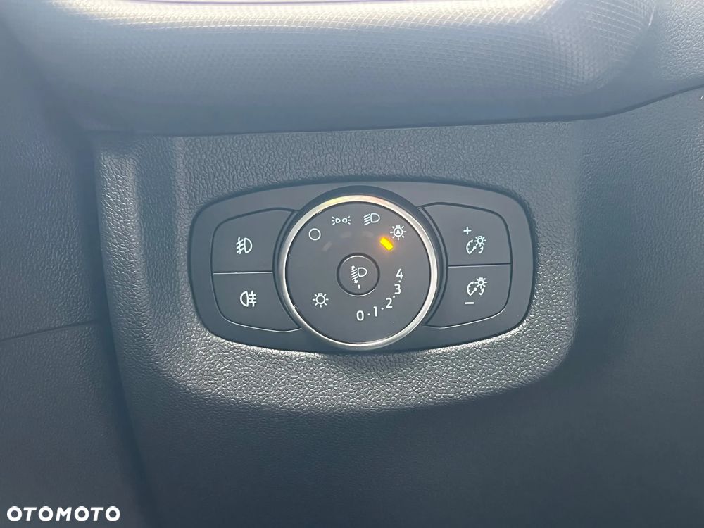 Ford Transit Courier BEV Trend - 15