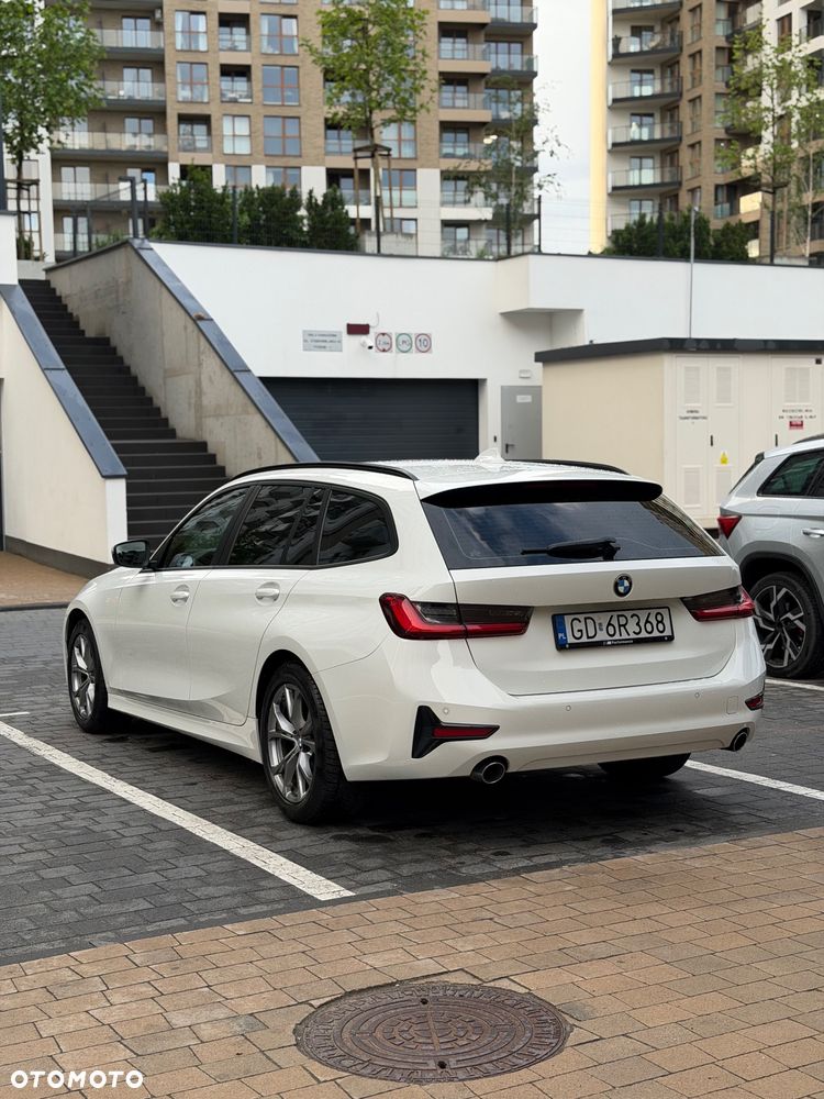 BMW Seria 3 318d Advantage - 16