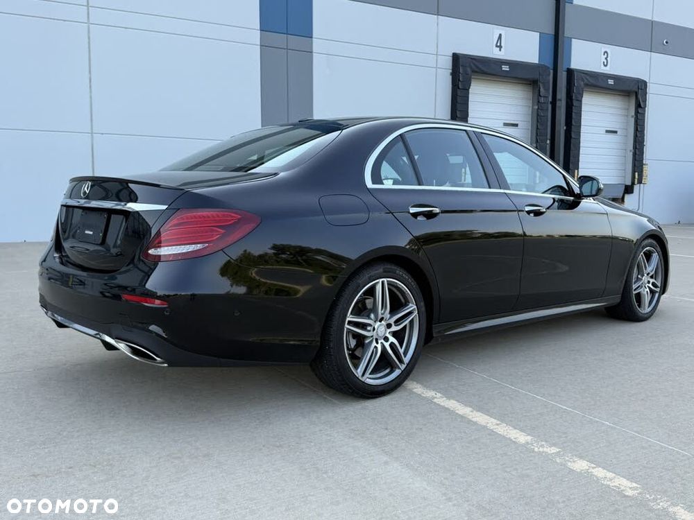 Mercedes-Benz Klasa E - 8