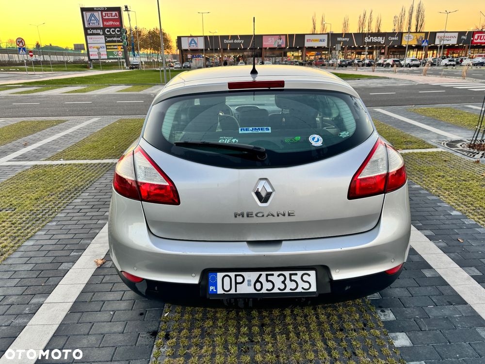 Renault Megane 1.6 16V 110 Dynamique - 10