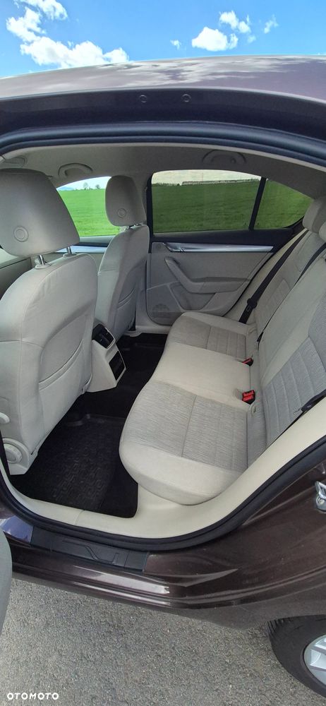 Skoda Octavia 1.4 TSI Ambition - 13