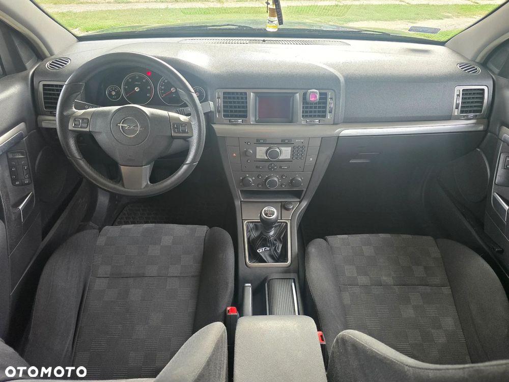 Opel Vectra 1.9 CDTI Cosmo - 11