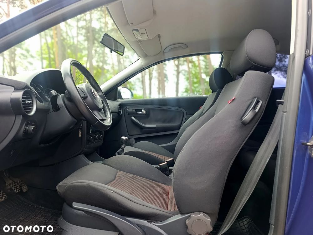 Seat Ibiza 1.4 16V Sport - 8