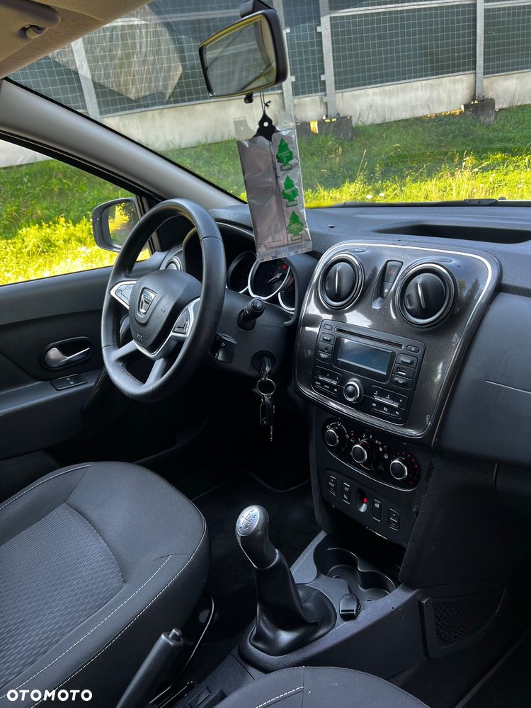 Dacia Logan 1.0 SCe Laureate - 6