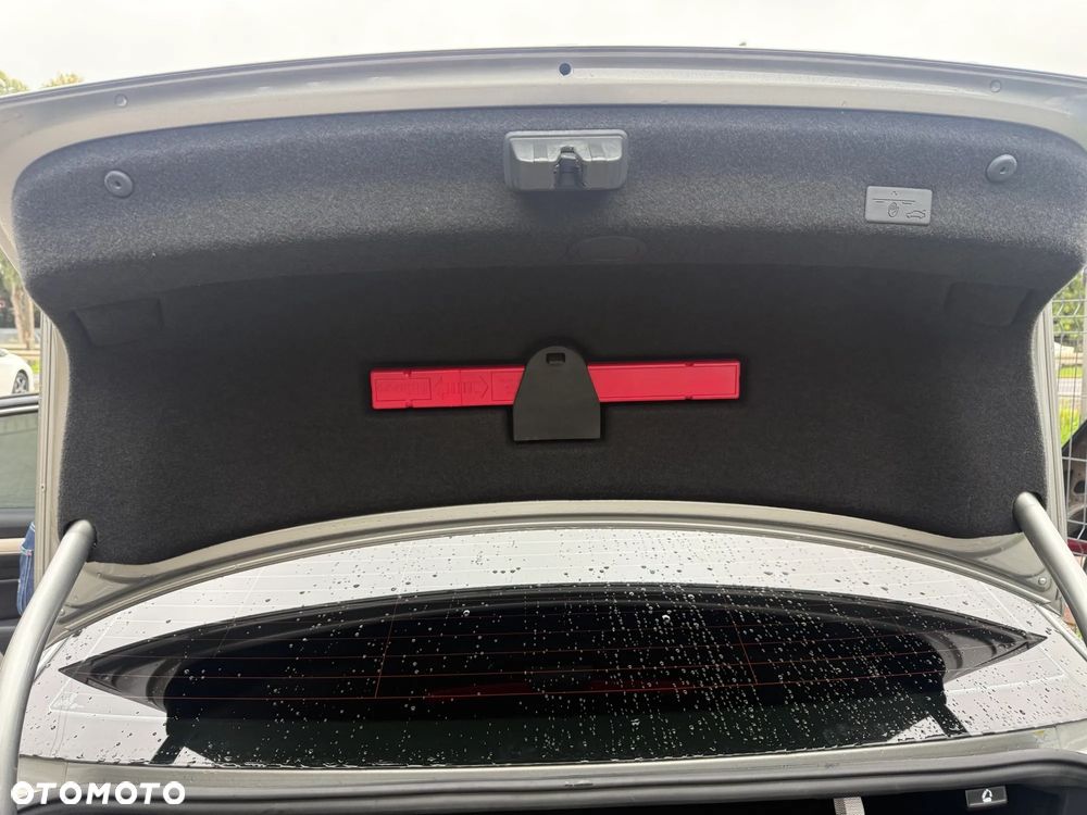 Volkswagen Passat 1.8 TSI BMT Highline - 30