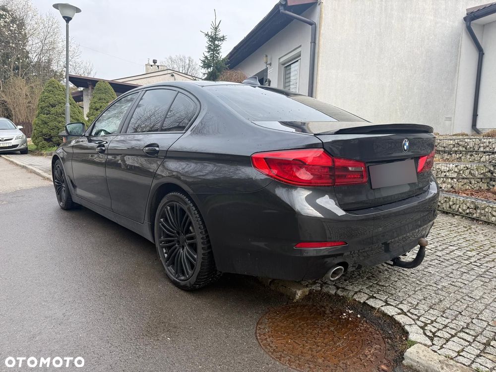 BMW Seria 5 530d Sport Line - 7