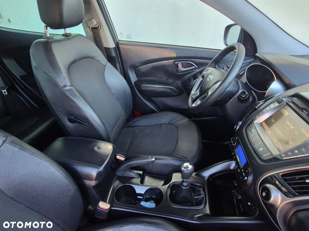 Hyundai ix35 - 25