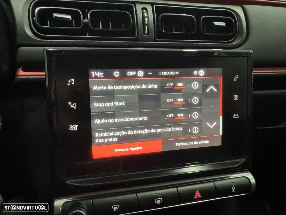 Citroën C3 1.2 PureTech Shine - 33