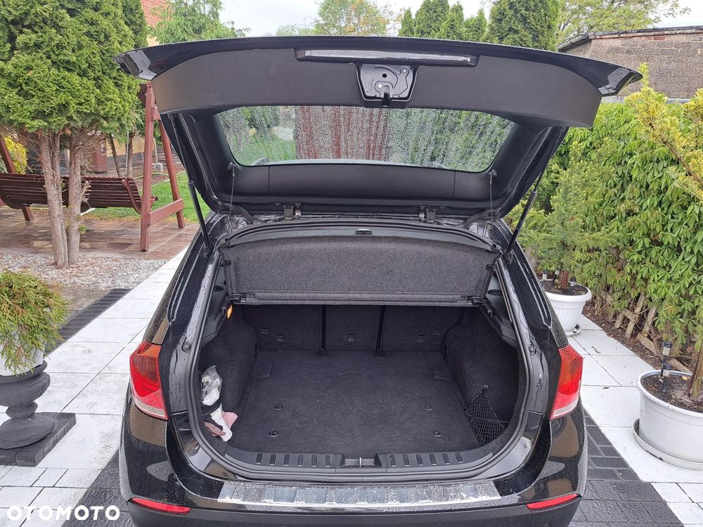 BMW X1 sDrive18d - 12