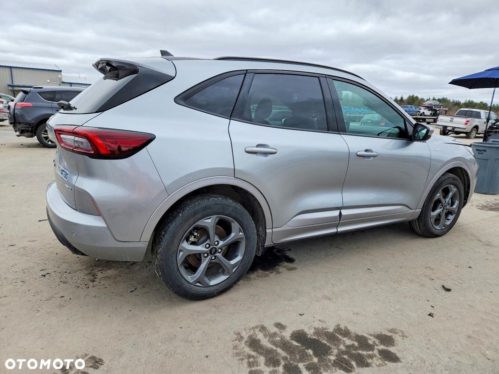 Ford Escape - 4