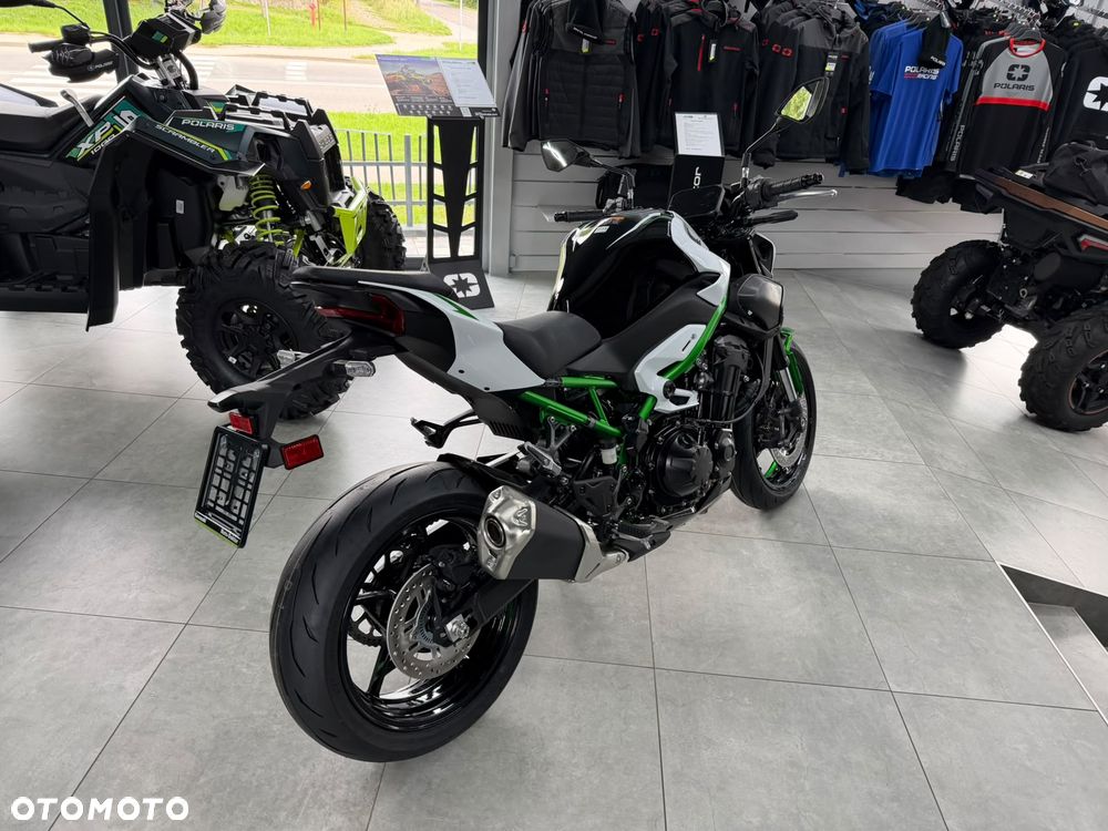 Kawasaki Z 900 - 15