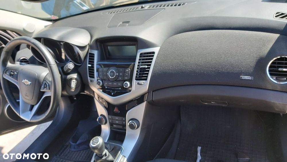 Chevrolet Cruze 2,0 VCDI rozrusznik - 8