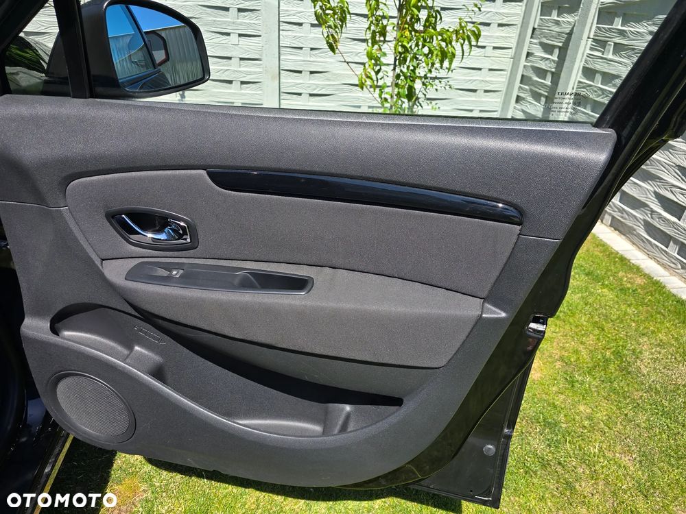 Renault Scenic - 20