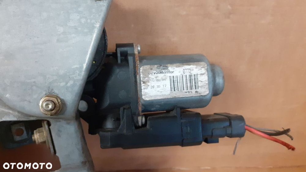 #PODNOŚNIK SZYBY PRAWY TYŁ RENAULT MEGANE II nr D099043 - 5