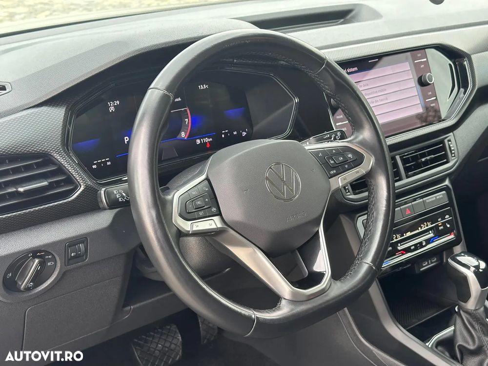 Volkswagen T-Cross 1.0 TSI DSG Style - 17