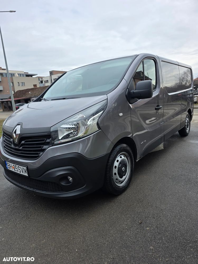 Renault Trafic - 1