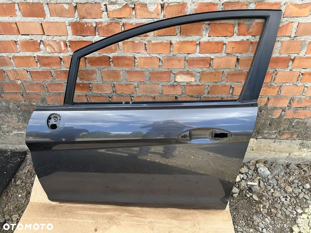 Drzwi lewe przód przednie Ford Fiesta Mk7 S9 bez malowania - 1