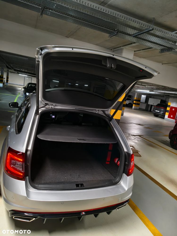 Skoda Octavia 2.0 TDI 4x4 RS Challenge DSG - 17