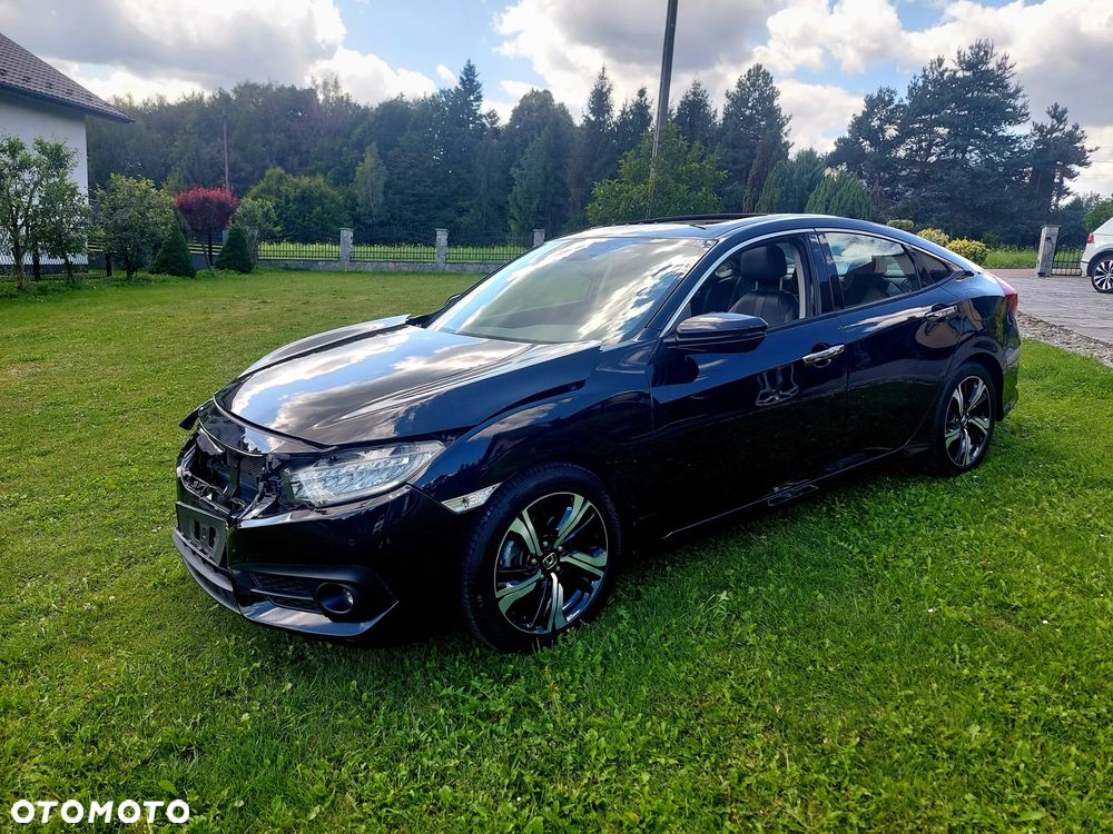 Honda Civic 1.5 i-VTEC Turbo CVT Executive - 11