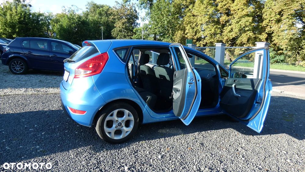 Ford Fiesta 1.25 Ambiente - 15
