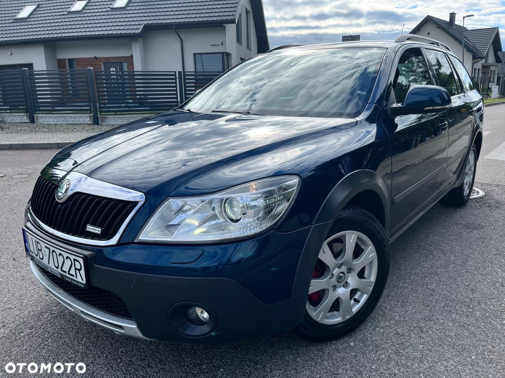 Skoda Octavia 2.0 TDI DPF 4x4 Scout - 2