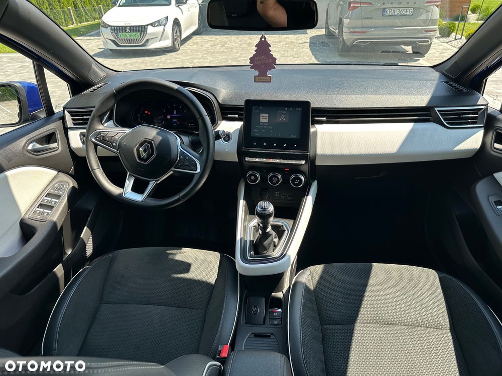 Renault Clio - 20