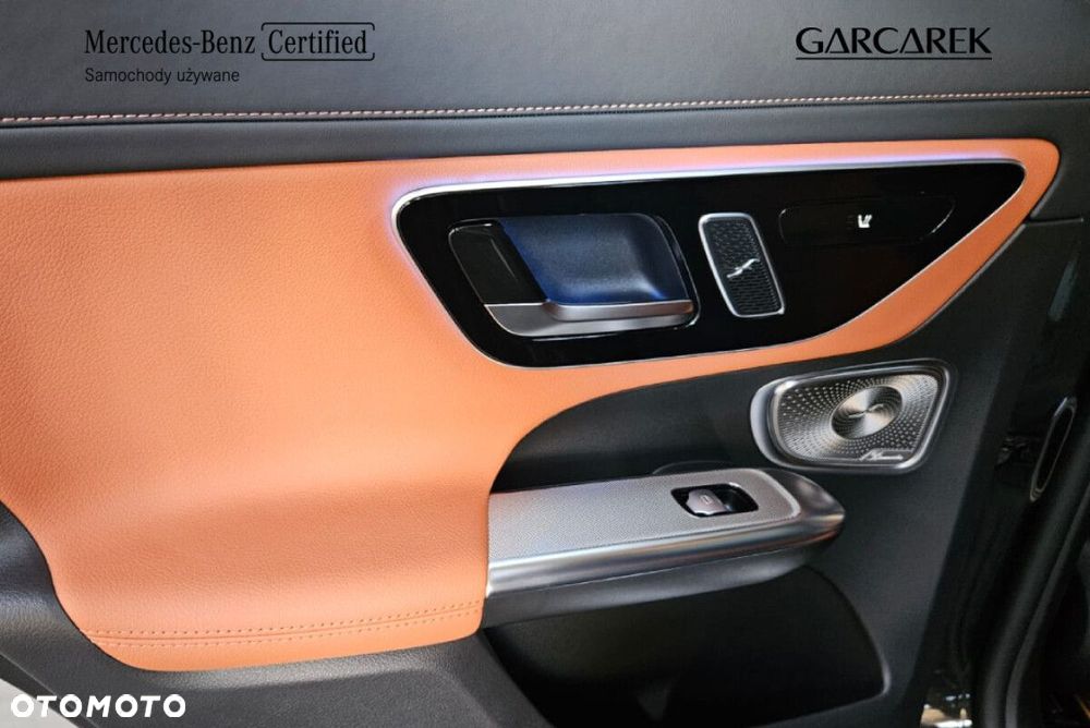 Mercedes-Benz GLC - 28