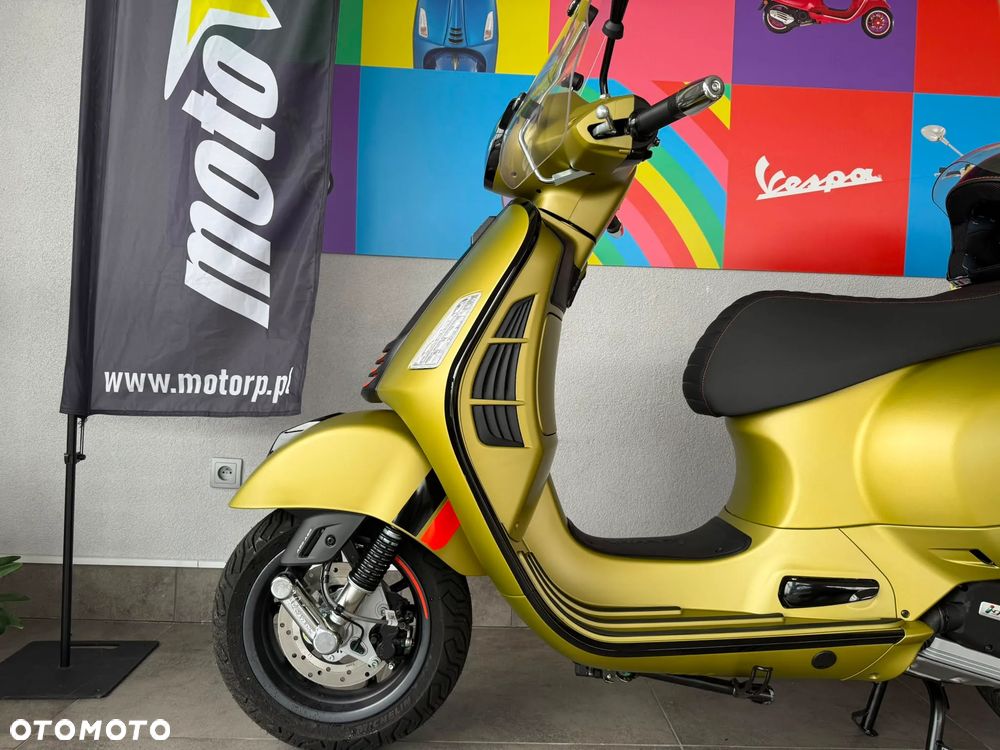 Vespa GTS - 6