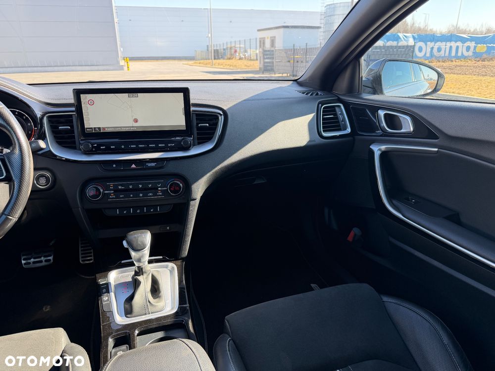 Kia ProCeed 1.4 T-GDI DCT7 OPF GT LINE - 12