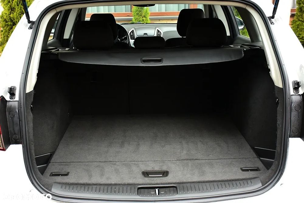 Chevrolet Cruze Station Wagon 1.6 LS+ - 18