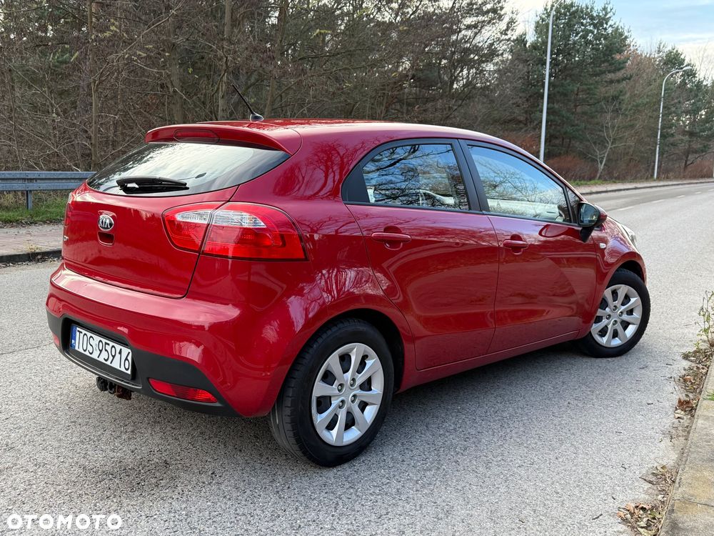 Kia Rio 1.2 Attract - 3