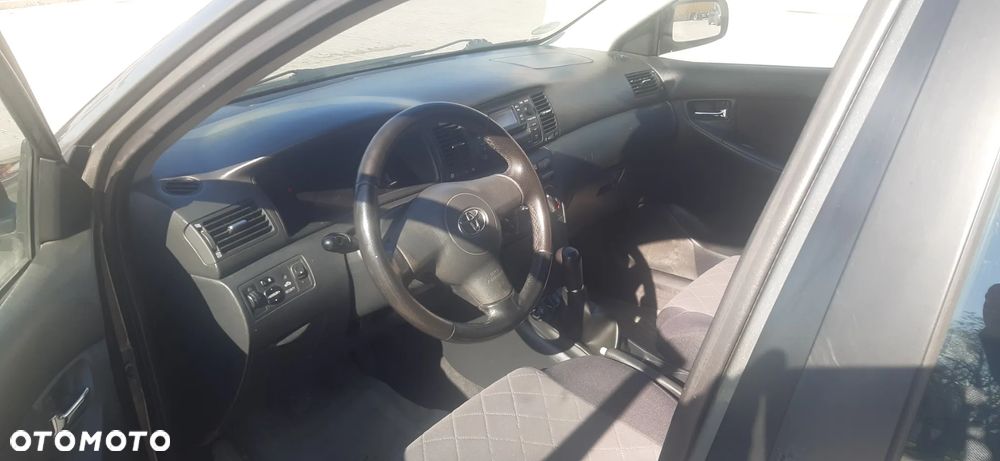 Toyota Corolla 1.4 D-4D Terra Polaris - 3