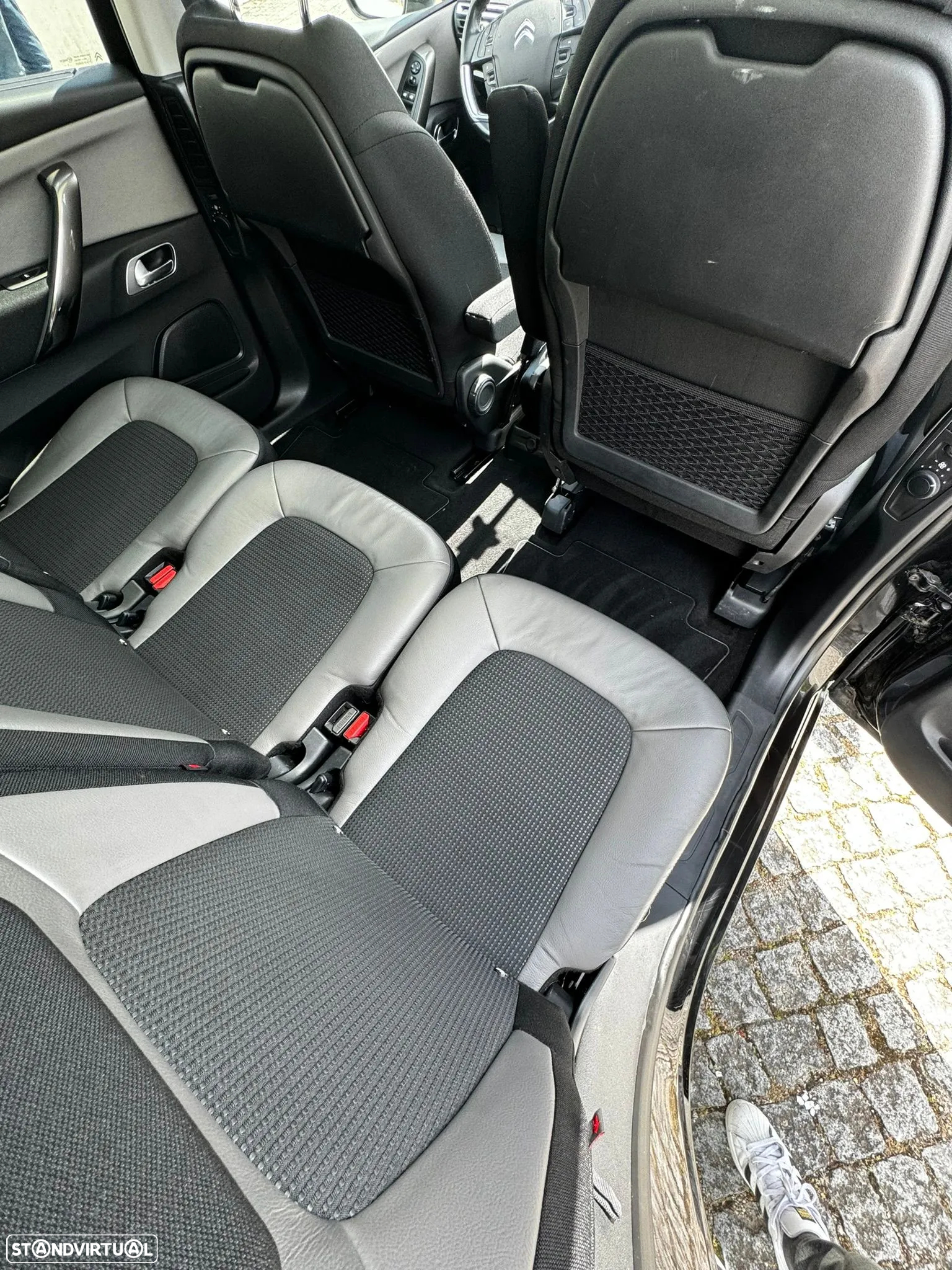Citroën Grand C4 Spacetourer BlueHDi 130 Stop&Start EAT8 SHINE - 7