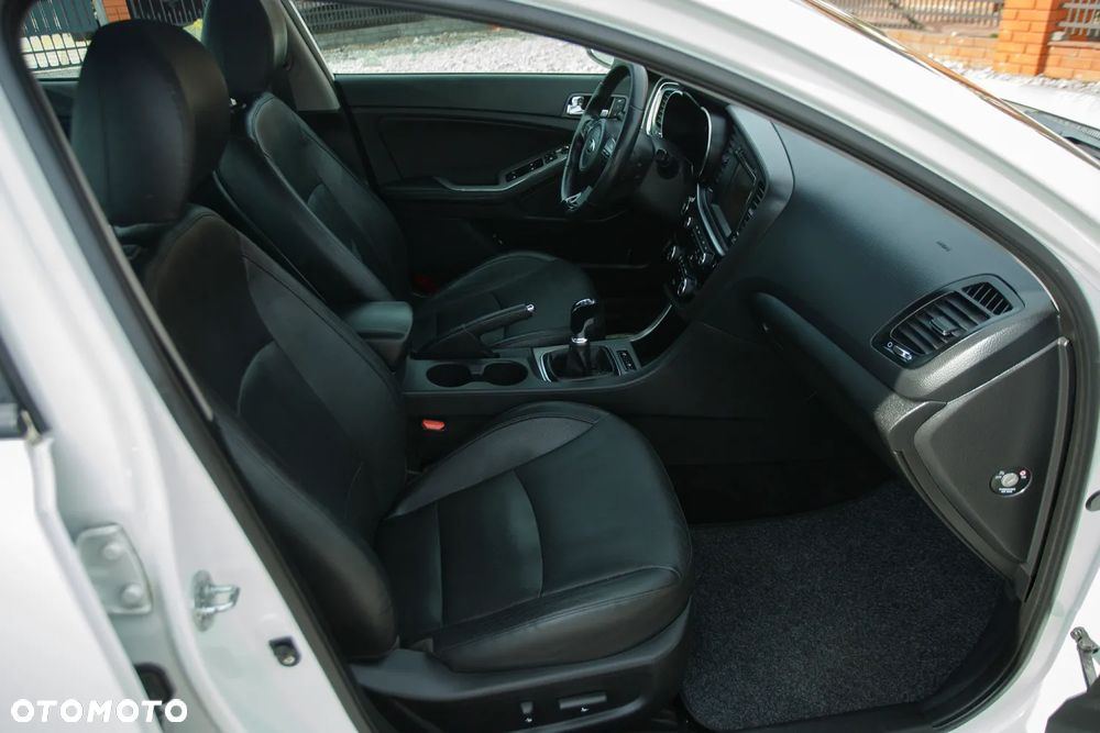 Kia Optima 1.7 CRDi XL - 6