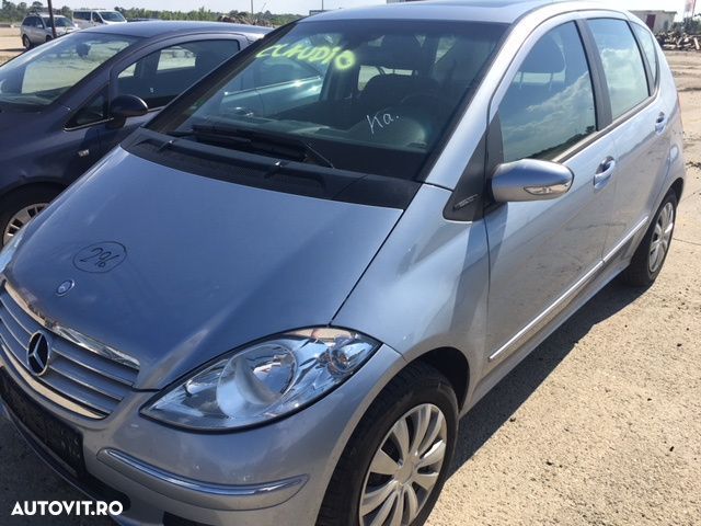 Dezmembrez Mercedes A - 3