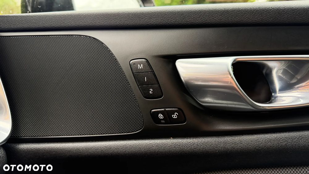 Volvo V60 B3 B Inscription - 21