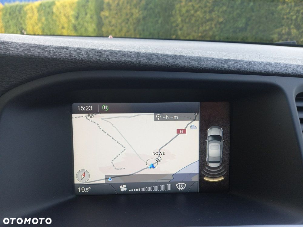 Volvo S60 D2 Momentum - 32