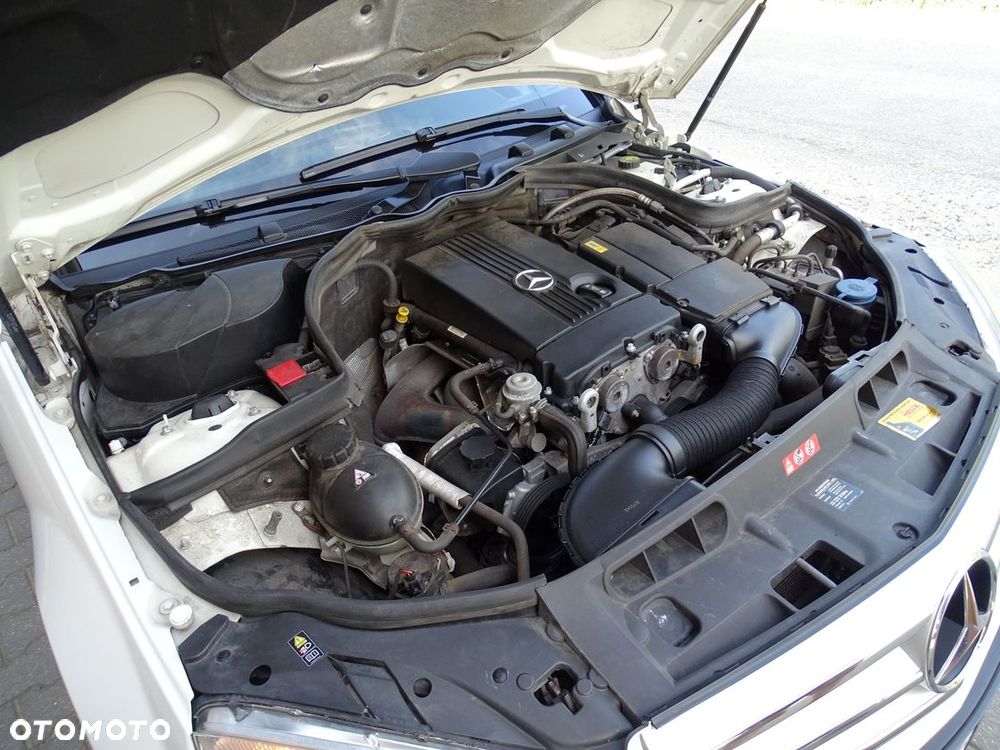 Mercedes-Benz Klasa C 180 Kompressor Automatik Avantgarde - 37