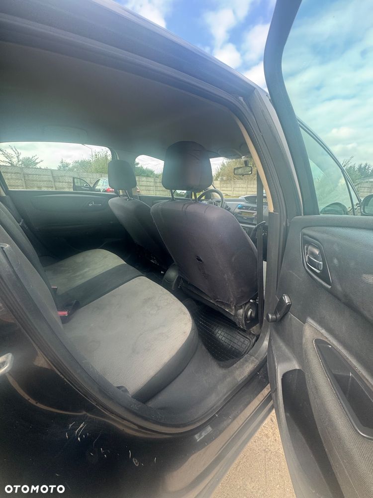 Citroën C4 1.6 HDi FAP Exclusive - 8