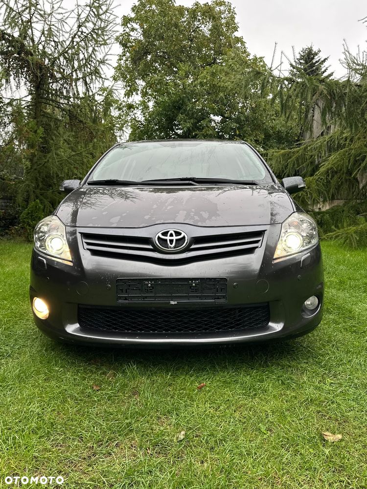 Toyota Auris 1.6 Prestige - 28