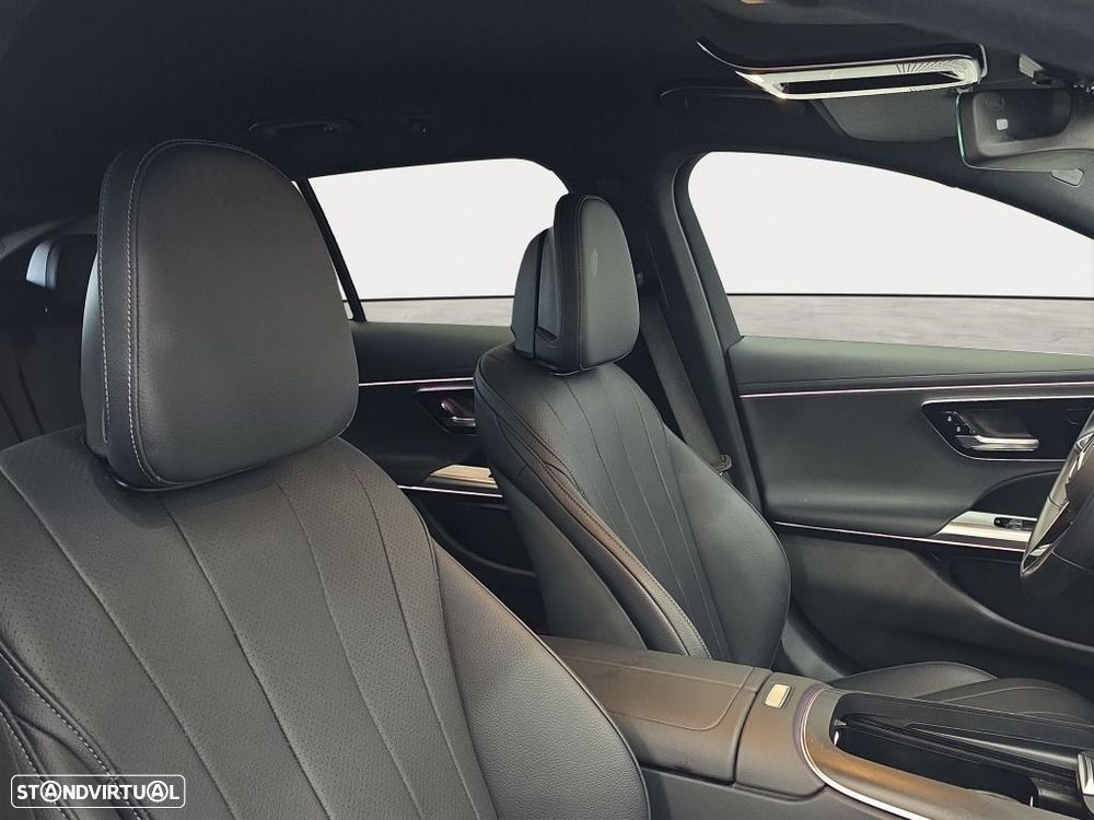 Mercedes-Benz E 220 - 12