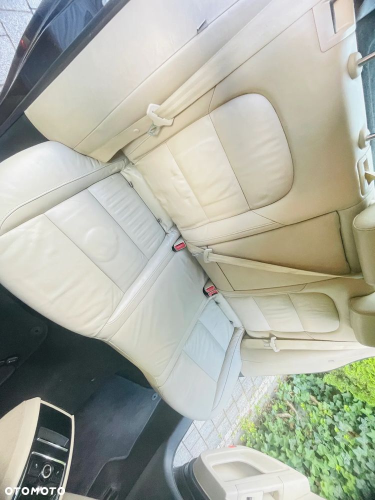Skoda Superb 2.0 TDI Ambition - 14