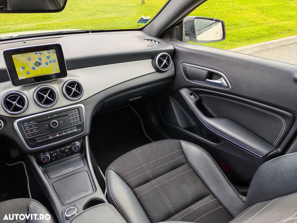 Mercedes-Benz CLA 220 - 10