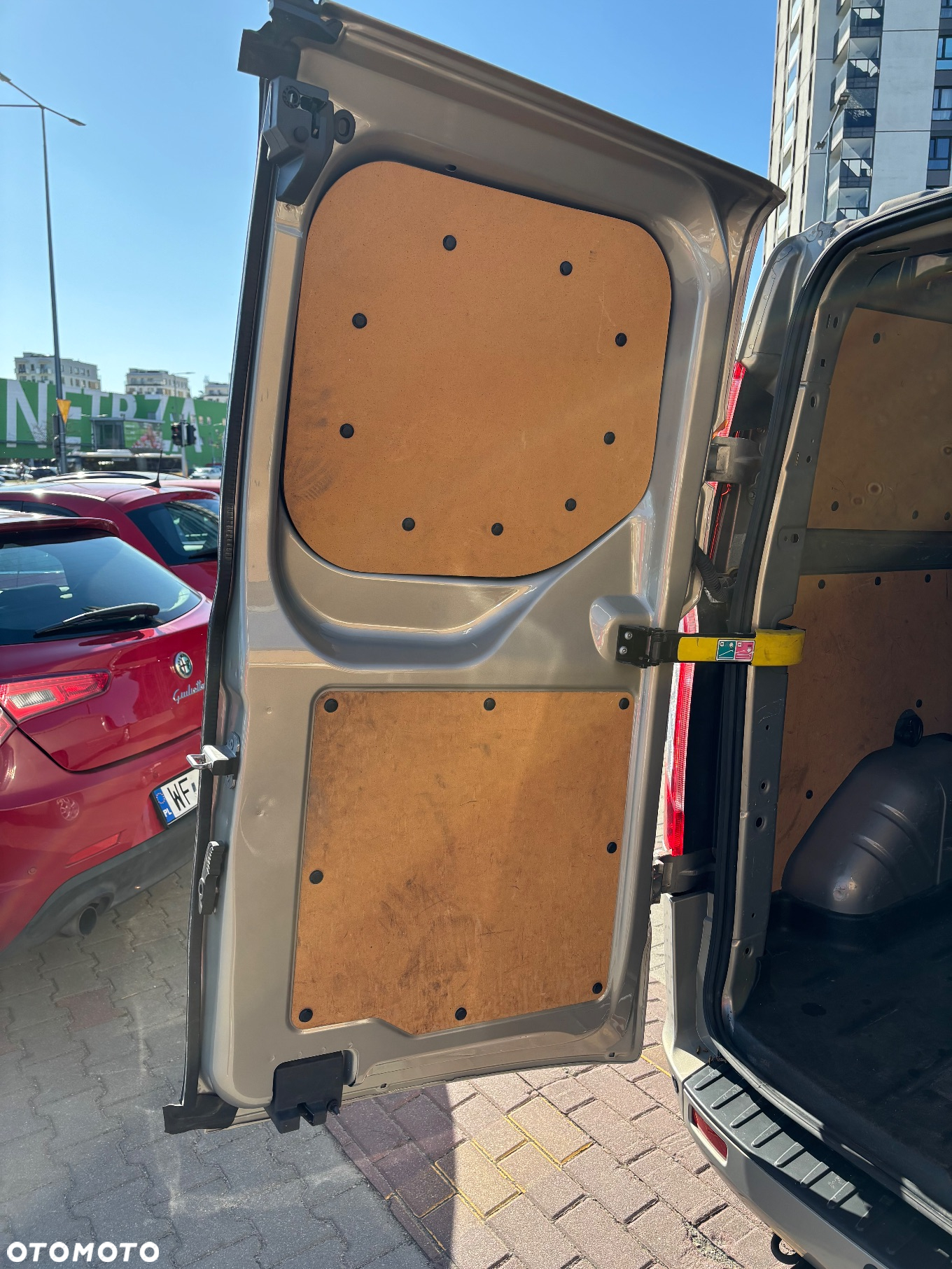 Ford Transit Custom Long - 9